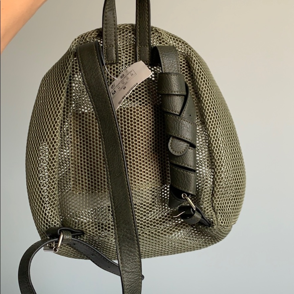 Green Mesh Mini Backpack - Picture 2 of 4